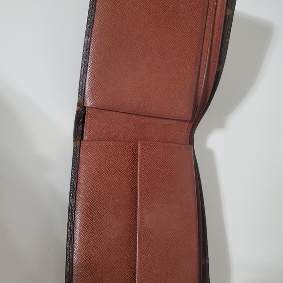 LOUIS VUITTON MONOGRAM MEN WALLET - Picture 3 of 14